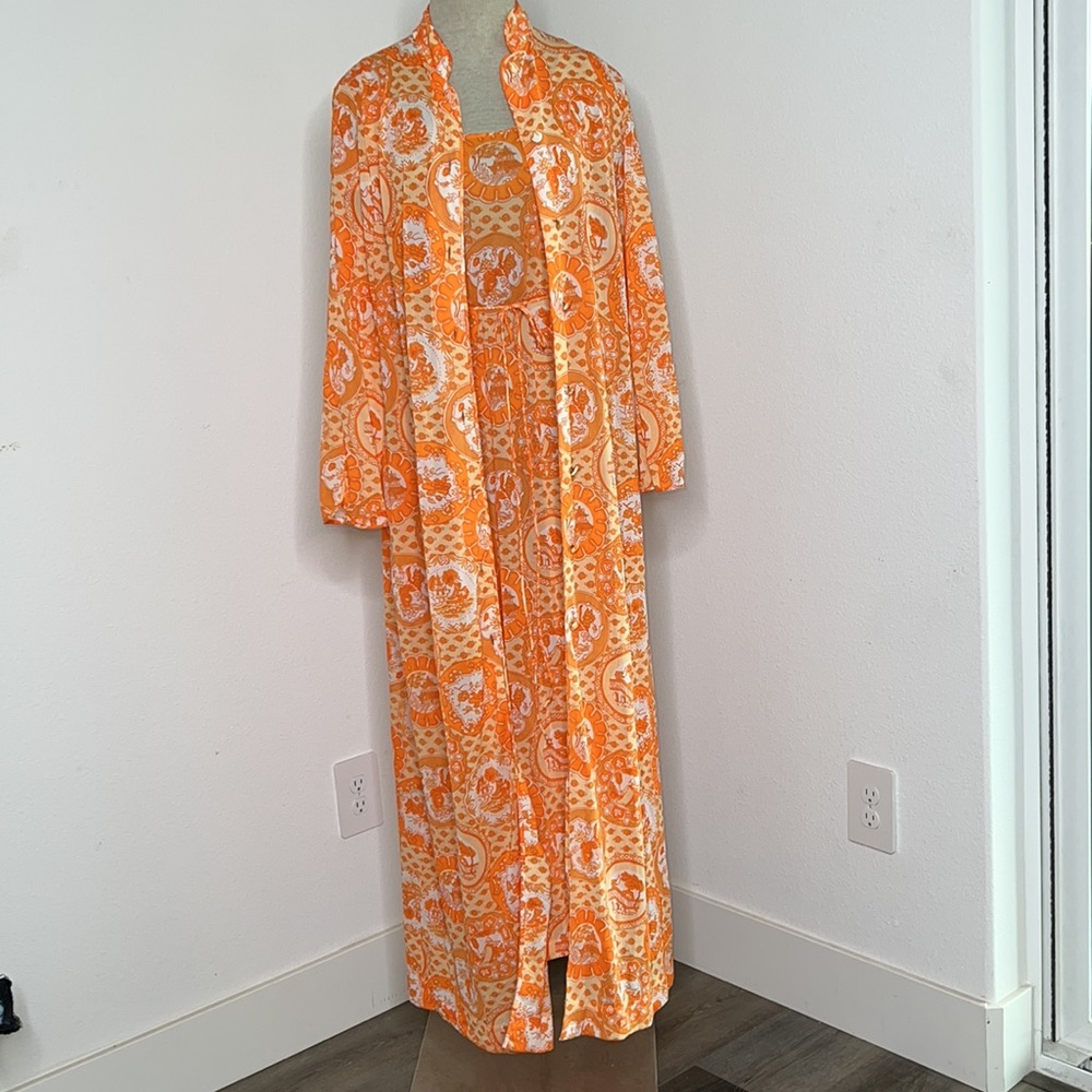 🔹 Donald Brooks for Maidenform Vintage Robe and Nightgown Two Piece Set